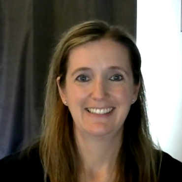head shot of Lori Hallahan